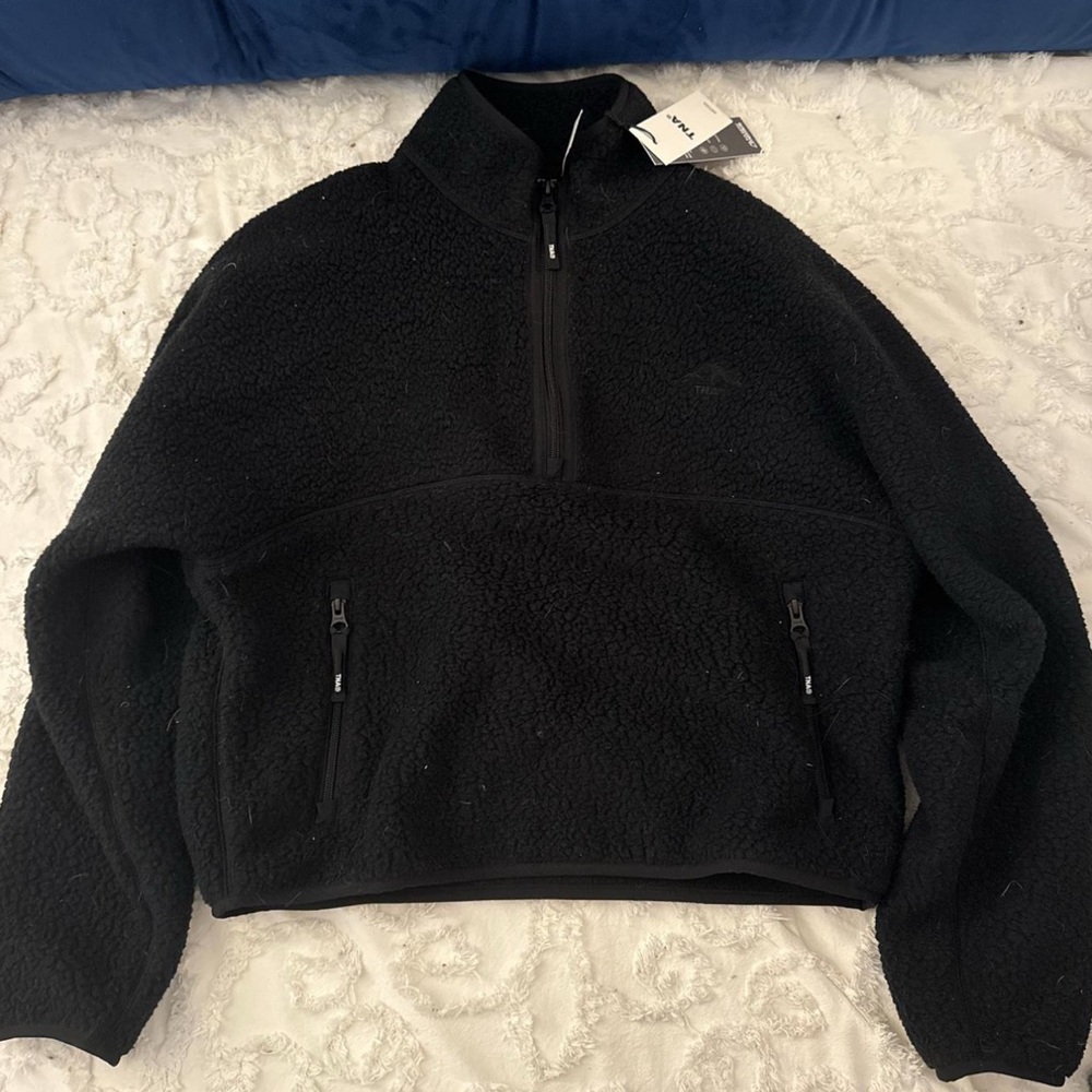 Artizia Black Polartec Thermal Pro 1/2 Zip
Sweater